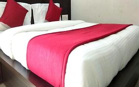 Hotel The Gayatri By Sky Stays